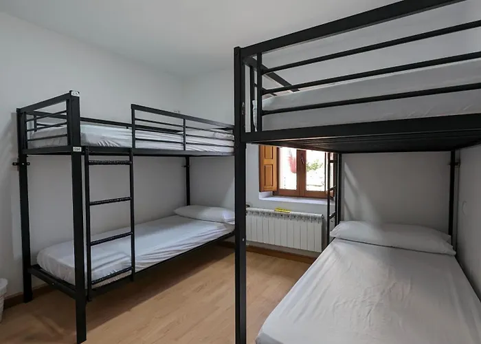 El Alfar/pilgrim Hostel *