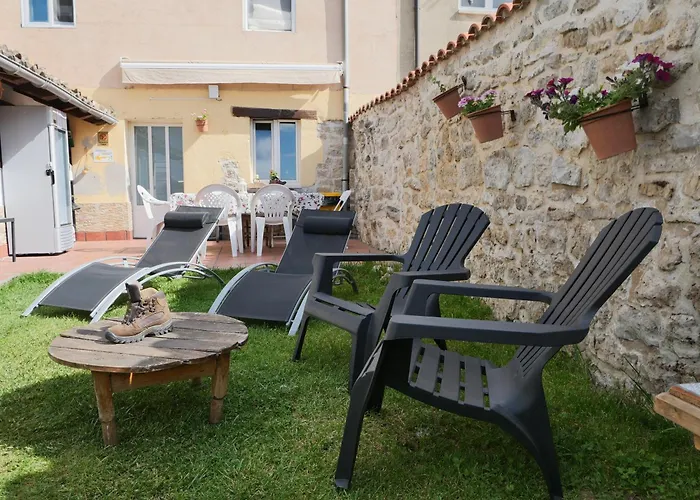 El Alfar/pilgrim * Hornillos del Camino